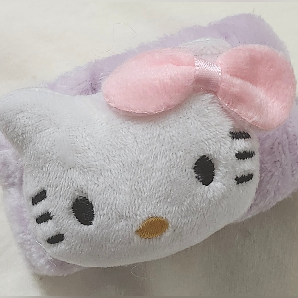 Hello Kitty Plush & Pink Bow & Lavender Accents Wrist Band Bundle 3/$10